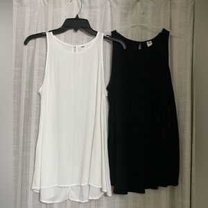 Old Navy tank tops- size medium